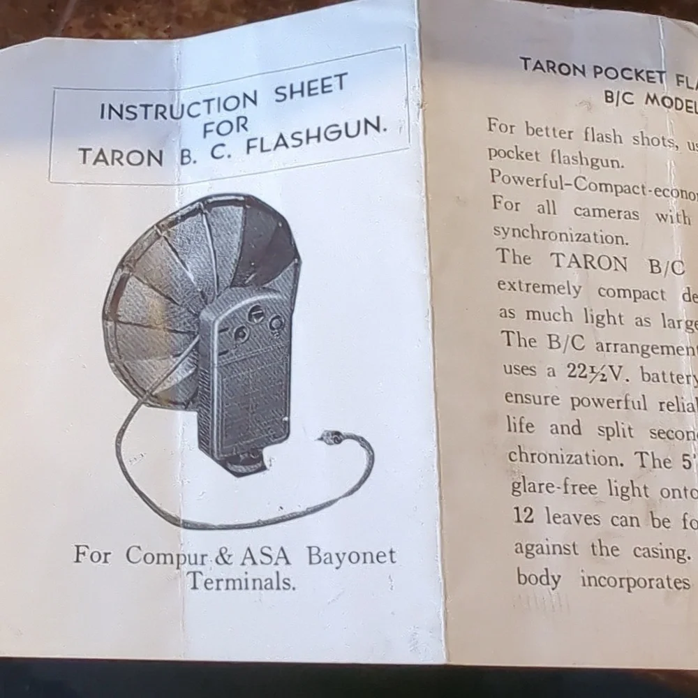 Taron B. C. Pocket Flashgun